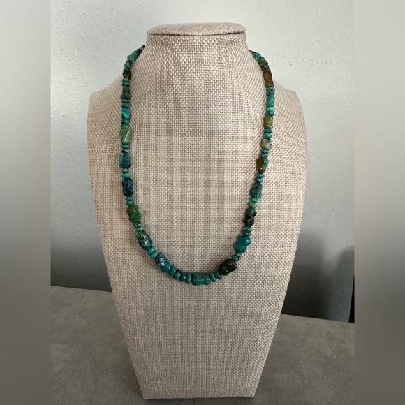 Turquoise small nugget bead necklace by Jay King - Picture 2 of 12